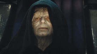 El actor que da vida al Emperador Palpatine dice que George Lucas no lo habría traído de vuelta